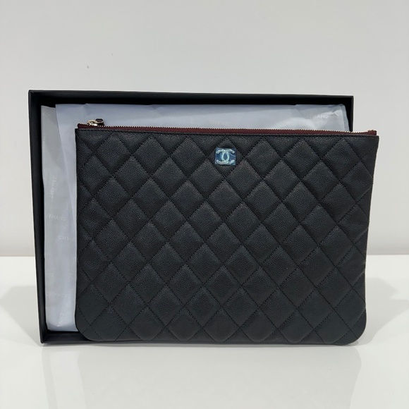 Chanel o case medium - Picture 1 of 11